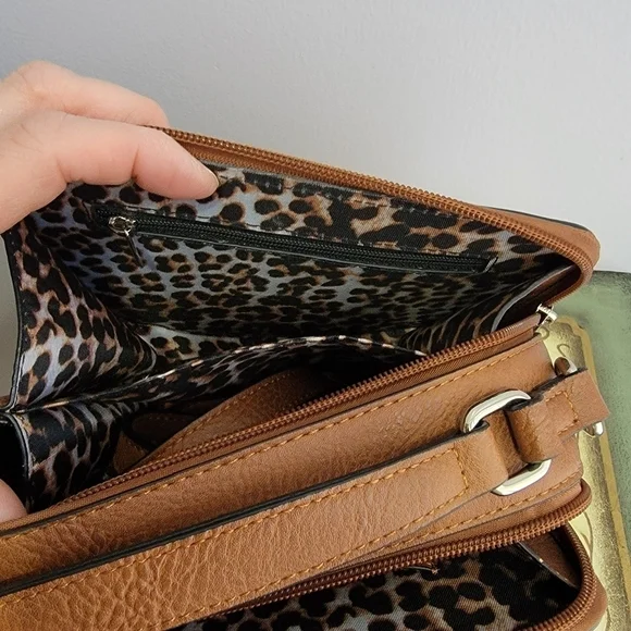 Faux Leather Camel Brown Camera Style Crossbody - Picture 5 of 6